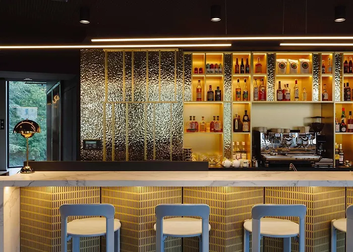 Hotel TRIBE Lyon Croix Rousse